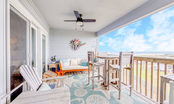 Rodanthe Condo | SUMMER SAVINGS - Semi-Oceanfront Condo w/Resort Pool, Elevator, Private Sundeck