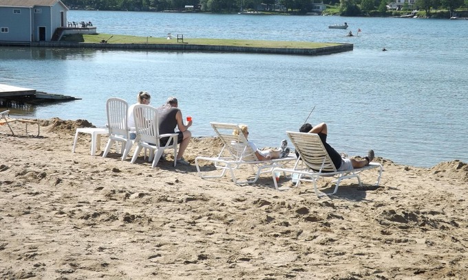 Frontenac Cottage | Summer Seasonal Rental in the Beautiful 1000 Islands-Two bedroom cottage