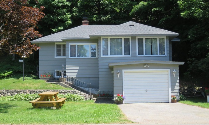 Ludington House | Summer Sojourn - the Perfect "Stay" for your Vacation