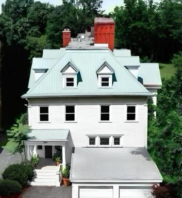 Bryant House | Summer Street Guest House