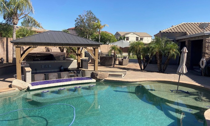 Adobe Mountain Estates House | Summer Vacation Home, Swim up Bar, Water Fall, Outdoor Living, Centrally located