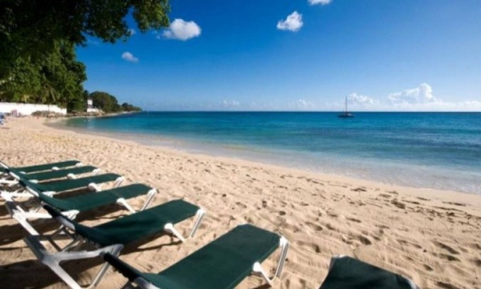 Prospect Apartment | SUMMERLANDS 102 *GREAT VALUE & BEST RATE GUARANTEED* MINUTES TO BEACH