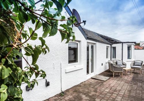 Gullane House | Summerside Cottage