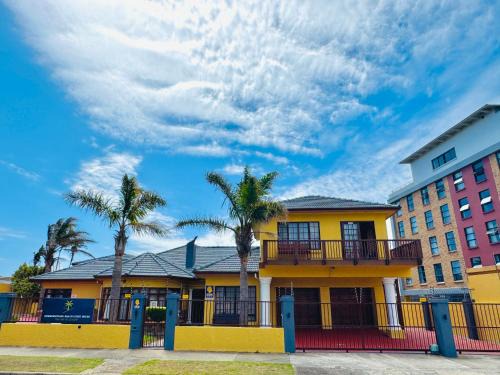 Pollok Beach Bed & Breakfast | Summerstrand Beach Guest House