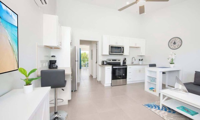 West Bay Condo | Summertime Suites #50 - One Bedroom & Pool