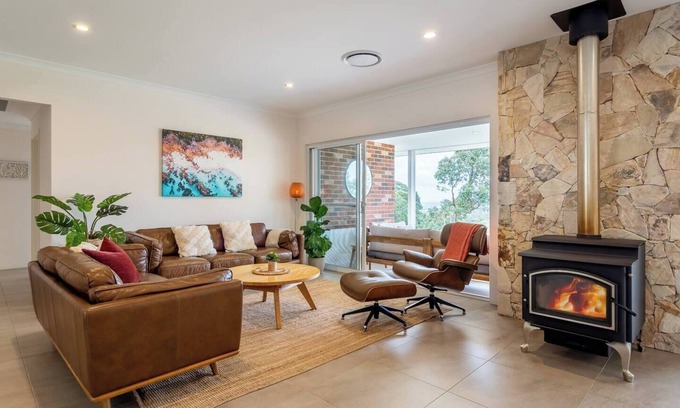 Yallingup Siding House | Summerville Treetops A Stunning Valley Retreat