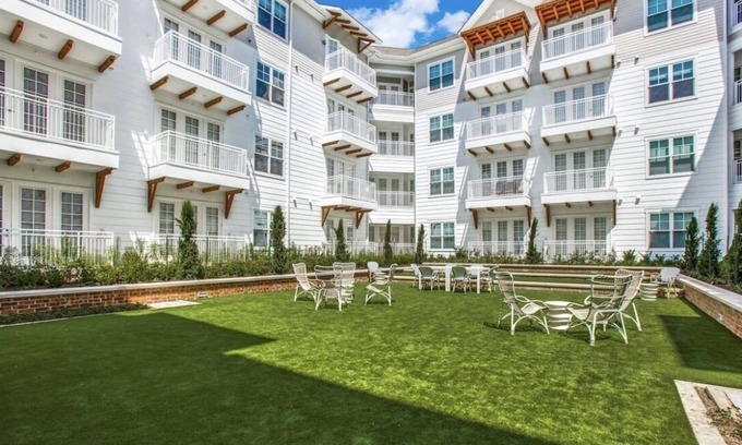 Northeast Houston House | Summerwood Houston Luxury Experience