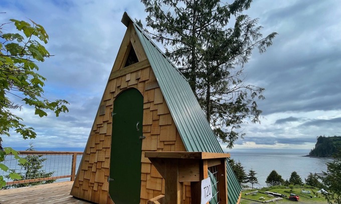 Port Angeles Cottage | Summit A-Frame Shelter (T20)