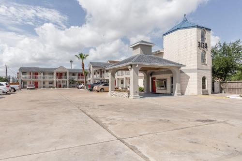Astrodome Hotel | Summit Inn - Houston Medical Center - NRG Park
