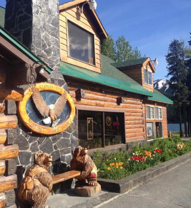 Moose Pass Resort | Summit Lake Lodge