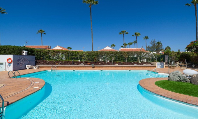 Maspalomas Ski Chalet | Sun and Serenity By CanariasGetaway