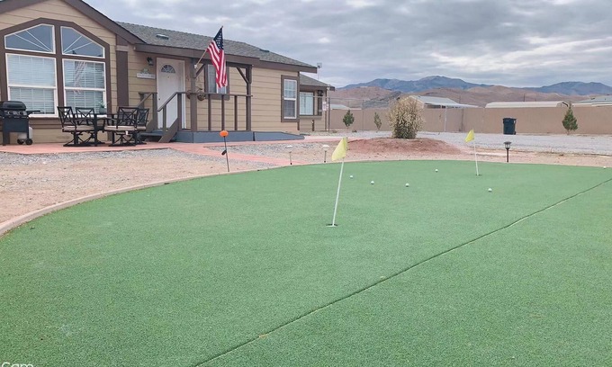 Crystal House | Sun Cindy's House Pahrump