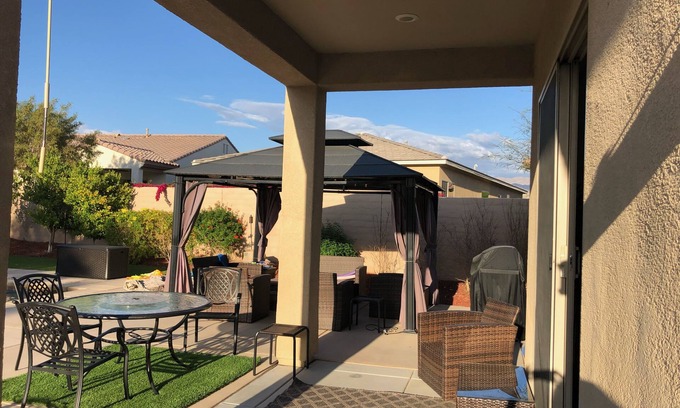 Indio House | SUN CITY SHADOW HILLS.GOLF GATED, PRIVATE POOL/JACUZZI NEAR CASINO'S