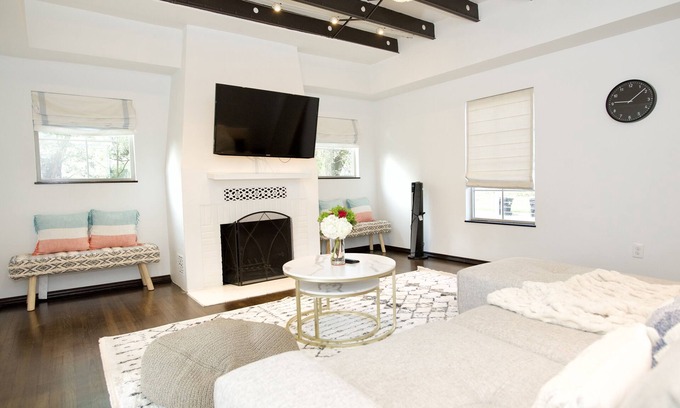 MacGregor House | Sun-Filled Home Away from Home