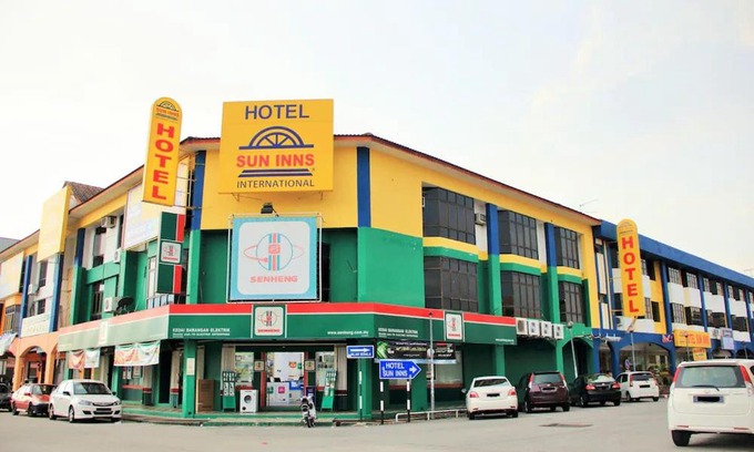 Taman Bunga Ros Hotel | Sun Inns Hotel Sitiawan