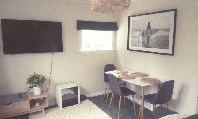 Waitarere Beach House | Sun Kissed Beach Haven