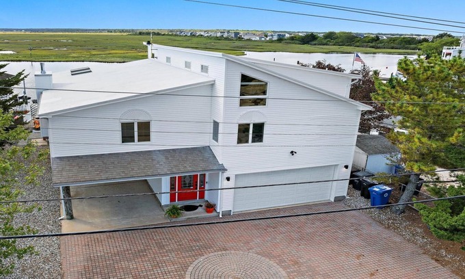 Beach Haven West House | Sun-Kissed Beach House: Your Off-Season Waterfront