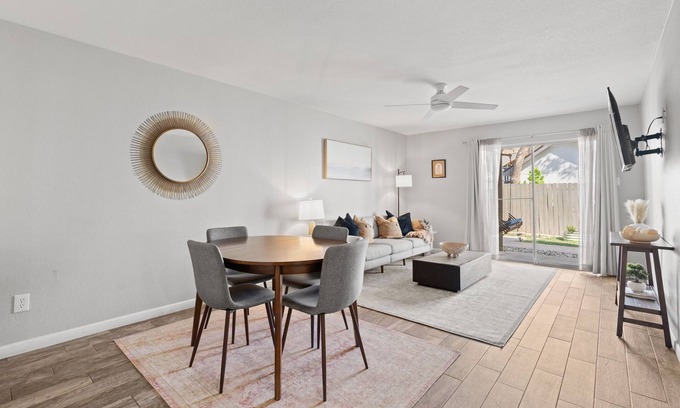 Horseshoe Bay Condo | Sun’s Up Lakeside Condo