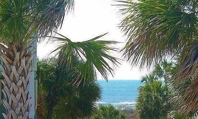 Isle of Palms Condo | SUN, SAND AND SEA.