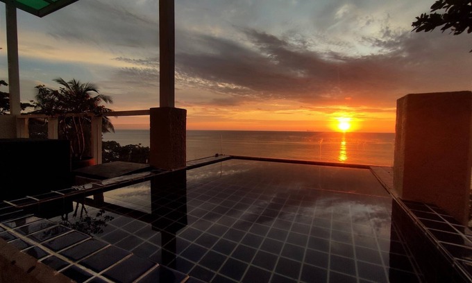 Ko Lanta Villa | Sun Set Villa Klong Nin In Koh Lanta, at the Beach Klong Nin
