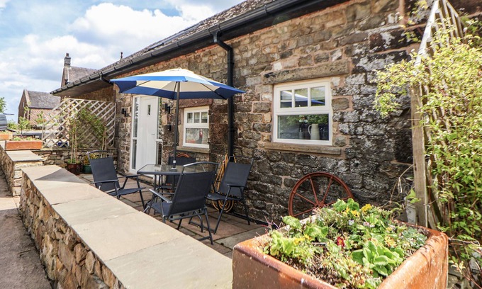 Tunstall Cottage | Sunbird Cottage