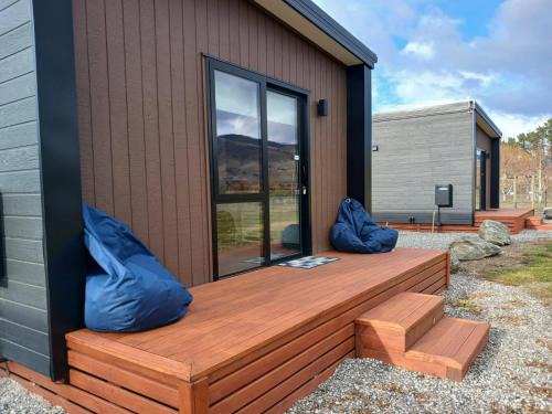 Lowburn Apartment | Suncrest Villas