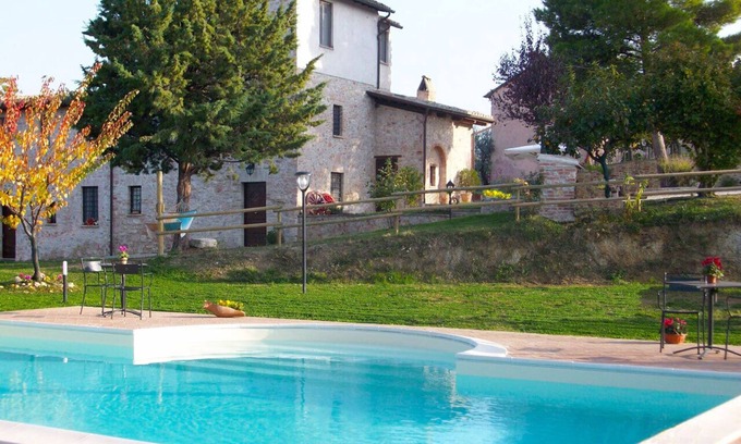 Giano dell'Umbria Other | Sunflower Apartment with pool
