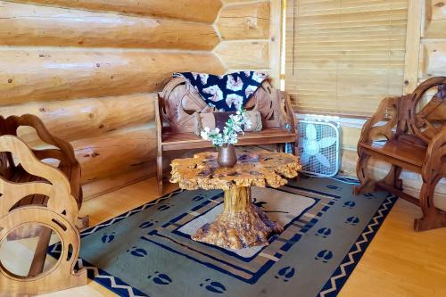 San Juan River Village House | Sunflower Lodge