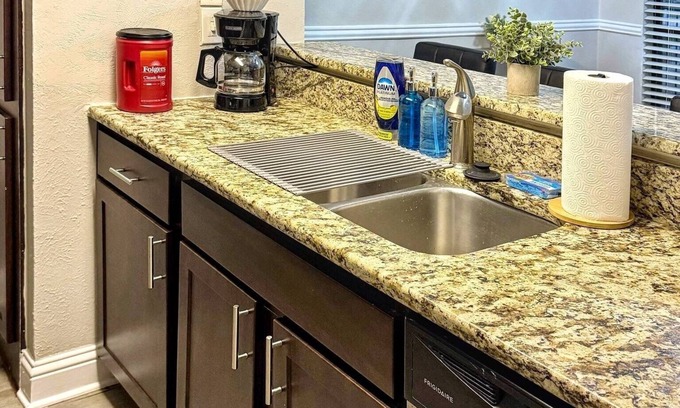 Addison Apartment | Sung stay near Addison Circle