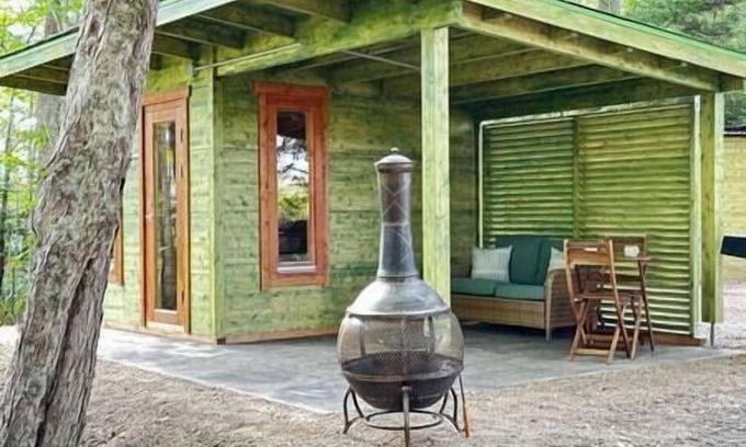 Kings County Cabin | Sunken Escapes Bunny Cabin #10