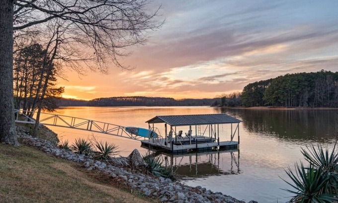 Winchester House | Sunkissed Shores-Rare Flat Lot w/Beautiful Views, Dock, Hot Tub