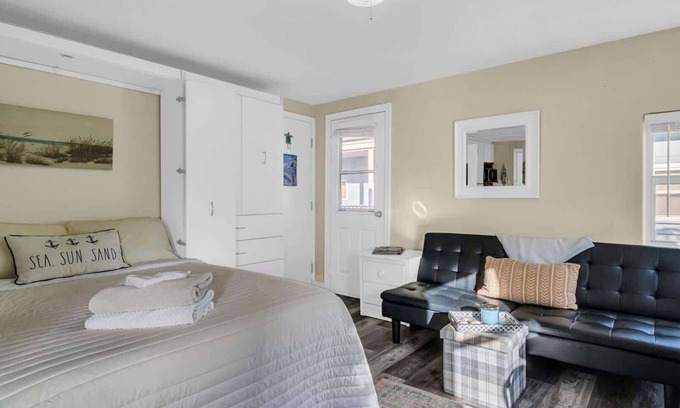 Clearwater Beach Apartment | Sunlit Condo, Heated Pool, across from Beach!