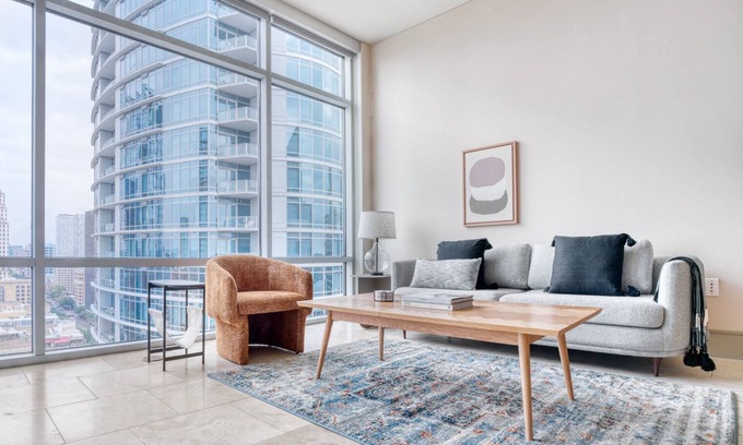 Second Street District Apartment | Sunlit Downtown 2BR w/Gym, W/D & Deck, nr Town Lake Park, by Blueground