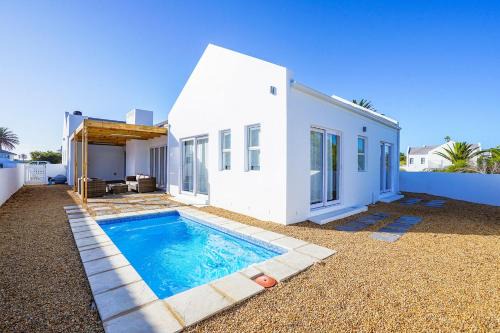 Shelley Point House | Sunlit Oasis Ocean & Golf Retreat by Host Agents