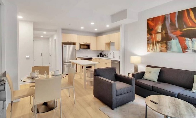 Buzzard Point Apartment | Sunlit Waterfront 1BR | nr Metro & Union Station | DC