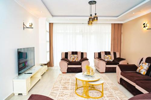 Thompson Estate Apartment | Sunninghills