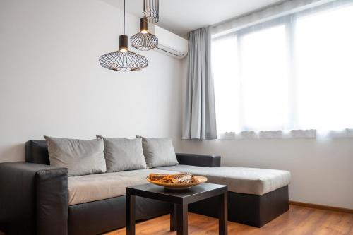 Sofia City Center Apartment | Sunny 1BDR Apartment near Center