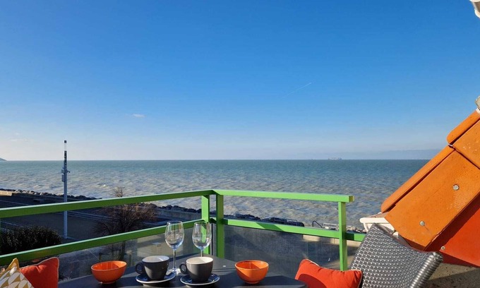 Wissant Apartment | Sunny apartment - Sea view and Gris-Nez cape - located Residence de la Plage