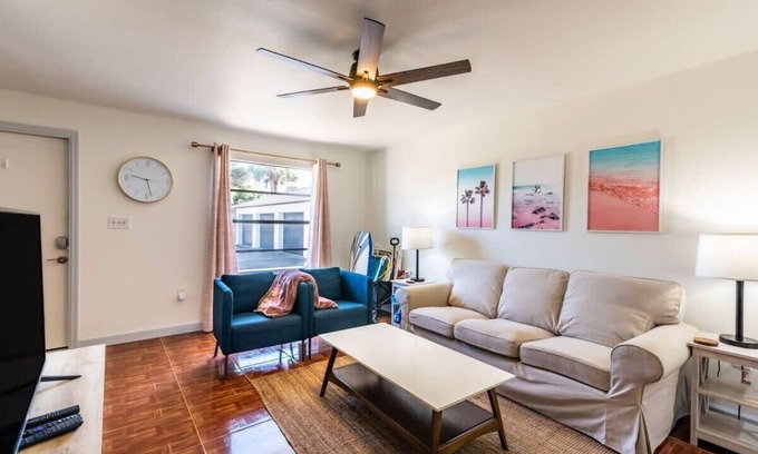 Indialantic By The Sea House | Sunny Beachside Retreat: Cozy 2 bed Townhouse!
