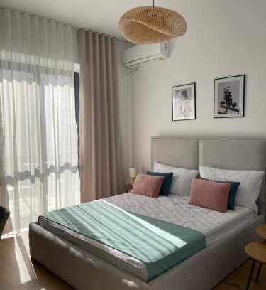 Lezhe Apartment | Sunny City Center Apartment