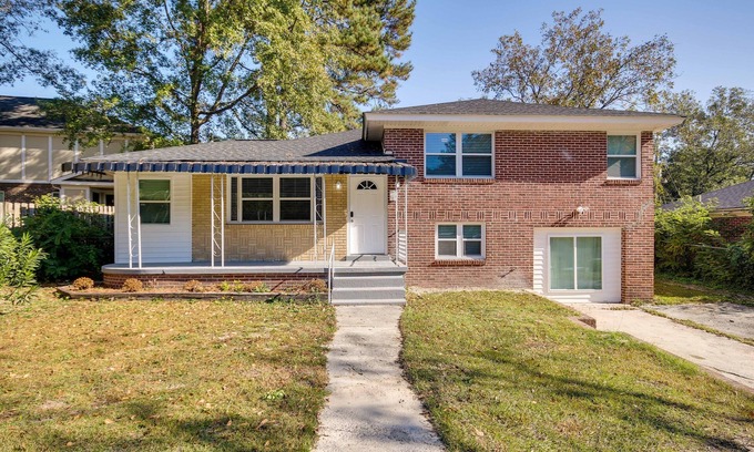 Columbia Cottage | Sunny Columbia Home ~ 3 Mi to Usc!
