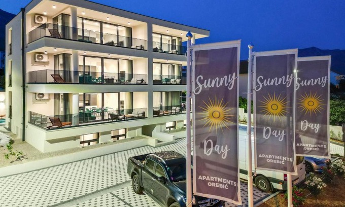 Orebic Apartment | Sunny Day Luxury Holiday Apartments
