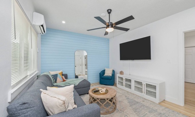 Wright Apartment | Sunny Haven #619: 1BR Townhome in Fort Walton