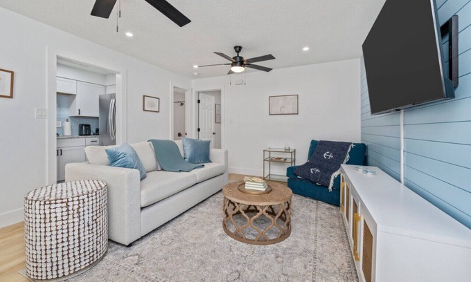 Wright Apartment | Sunny Haven #621: 1BR Townhome in Fort Walton