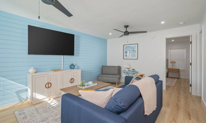 Wright Apartment | Sunny Haven #623: 1BR Townhome in Fort Walton