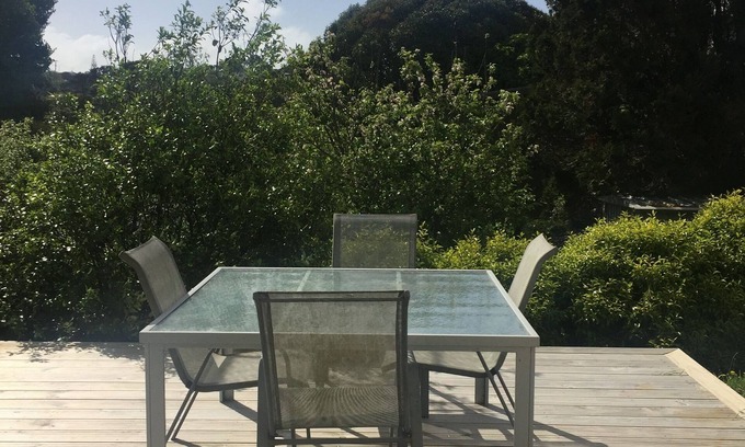 Raglan House | Sunny Lorenzen Bay House