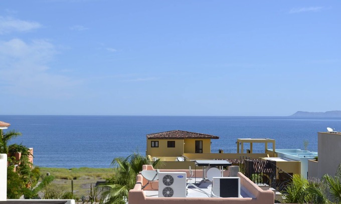 Nopolo Villa | Sunny Loreto Bay Villa; steps to beach & pool; golf, kayak, snorkel, explore