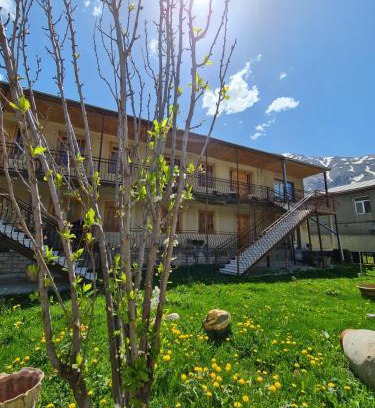 Gergeti House | Sunny Mountain House