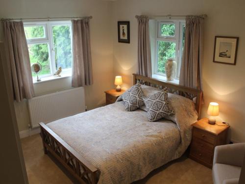 Bourton Bed & Breakfast | Sunny Nest