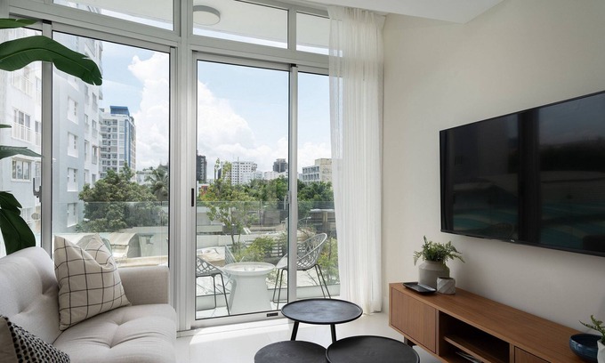 Ensanche Quisqueya Apartment | *Sunny Oasis Retreat: 1-Bedroom*